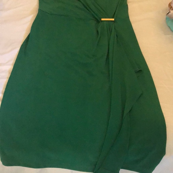 Dress - Picture 4 of 5